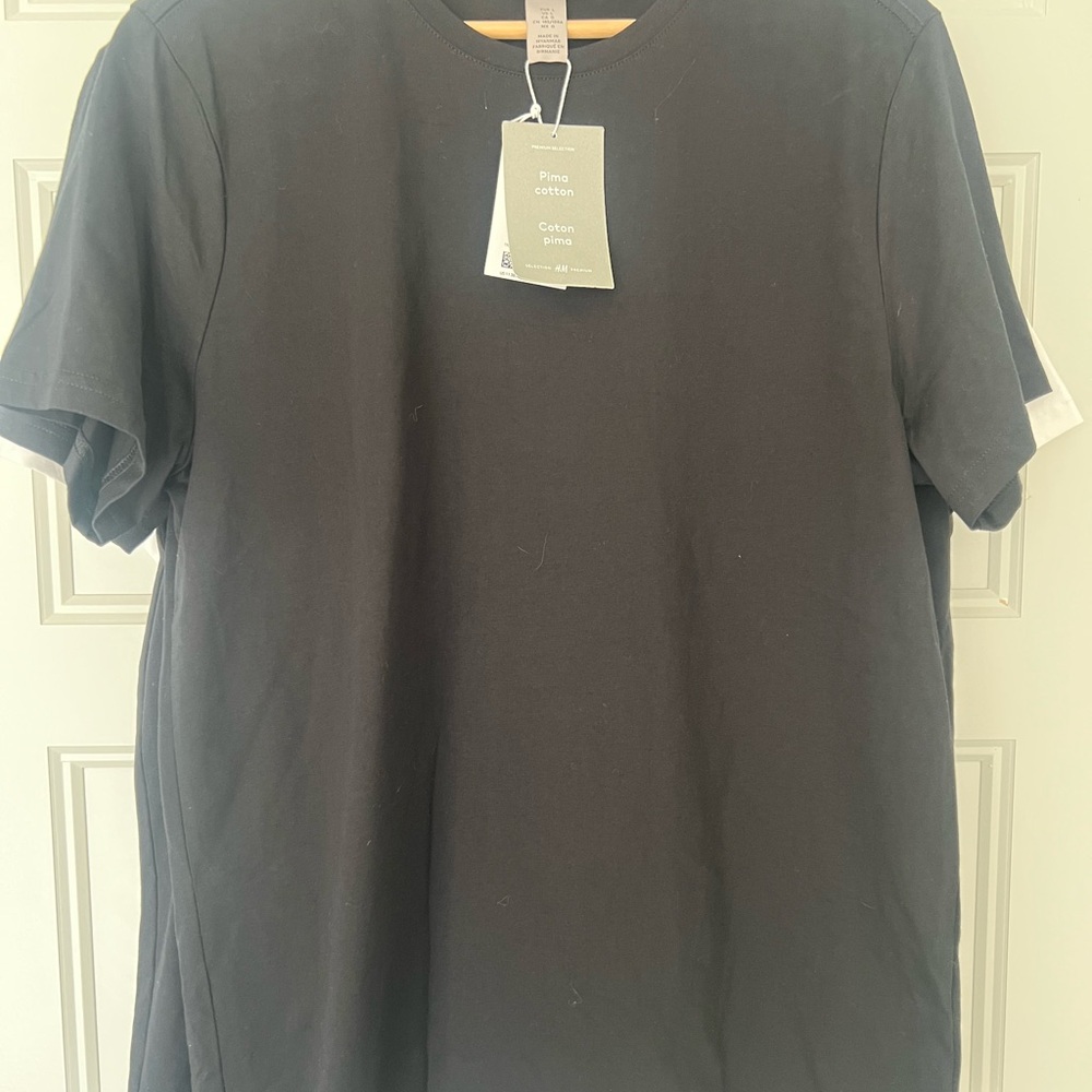 (3) H&M Black & White Tee